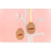 Personalisierte Eierform Dekoration - Hängendes Holz Ei Ostern Geschenkideen Ostertisch Tischnamen Graviert Name von PostboxParty