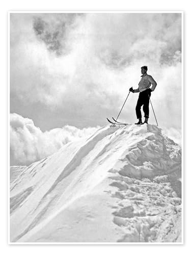 Ein Skifahrer auf dem Gipfel, 1930er Poster von Vintage Ski Collection 70 x 90 cm Schwarz-Weiß Wandbilder Wanddeko von Posterlounge