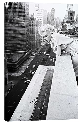 Posterlounge Marilyn Monroe in New York II Leinwandbild von Celebrity Collection 20 x 30 cm Schwarz-Weiß Wandbilder Wanddeko von Posterlounge
