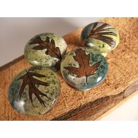Keramik Möbel Knäufe Rustikale Woodland Küchenbeschläge, 4Er Set von PotsbydePerrot