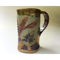 Handgemachte Bienen Keramik Tasse Artisan Steingut Kaffeetasse - 16Oz von PotterybyHelene