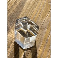 Calcite Tower. Quartz Generator, Transparent, Rainbows, Reflection, Abundance, Manifestation, Space Clearing Calcite Tower. Quartz Generator, Transparent, Rainbows, Reflection, Abundance, Manifestation, Space Clearing von Powercrystals888