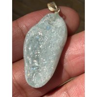 Aquamarine Pendant With Rainbows. Calmness. Release Stress Aquamarine Pendant With Rainbows. Calmness. Release Stress von Powercrystals888