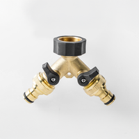 Messing-2-Wege-Verteiler von Powertec Garden