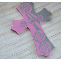 Schabloniertes Kreuz Für Frau Mama Beste Freundin/Religiöses Geschenk Zur Wohnungseinweihung Tochter Christliches Jesus-Anbeter, Der Im Wort Lebt von PraiseJESUSDesigns