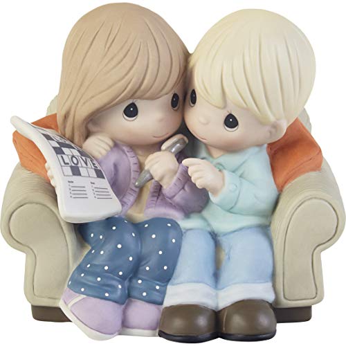 Precious Moments Pärchen Figur | Love is The Answer Bisque Porzellan Figur | Valentie's Day Geschenk für Frau, Freundin | Handbemalt Precious Moments Pärchen Figur | Love is The Answer Bisque Porzellan Figur | Valentie's Day Geschenk für Frau, Freundin | Handbemalt von Precious Moments