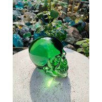 1.85Kgs | 349 The Natural Green Banana Leaf Handmade Skull" Von Andara Crystal Monatomic Natürliche Voll Polierte Oberfläche Seltene Sammlung von PreciousStoneID
