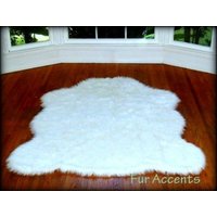 Zottelfell Kunstfell Teppich - Klassisch Original Mollige Bärenhaut Kunstschaffell Dicker Fell Designer Dekor von PremiumFauxFurRugs