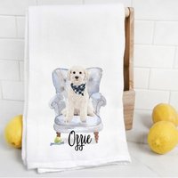 Weißes Cockapoo Geschirrtuch, Hundemama, Hunde Papa, Personalisierter Name, Aquarell Haustierportrait, Labradoodle von Preppypineapplehome