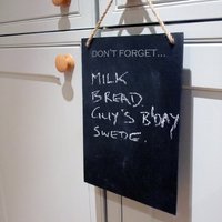 Schiefer Memo Board von PresentsMadePersonal