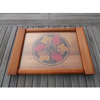 Tablett Aus Holz Und Glas, Art-Deco-Form -stil - Altes Dekoratives Retro-Tablett Holz, Glas Brandmalerei von PrettyFrenchAttic