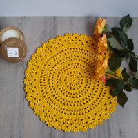 Gehäkeltes Tischset Zur Herbst Tischdekoration Gehäkeltes Tischset Zur Herbst Tischdekoration von PrettyMouse