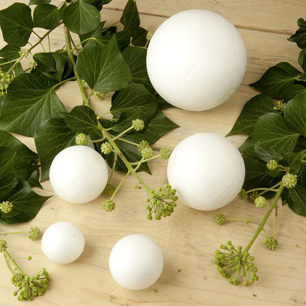 Styroporkugel Ø 12 cm, weiß Styroporkugel Ø 12 cm, weiß von Prima Flora