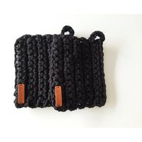 2 Topflappen , Kleine Topflappen, Schwarze Untersetzer, Schwarz, Gehäkelt 2 Topflappen , Kleine Topflappen, Schwarze Untersetzer, Schwarz, Gehäkelt von Primaliese