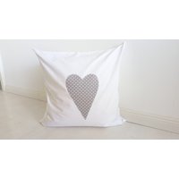 Weiße Kissenhülle , Kissenbezug Mit Herz, 50x50 cm, Punkten, Grau Weiße Weiße Kissenhülle , Kissenbezug Mit Herz, 50x50 cm, Punkten, Grau Weiße von Primaliese