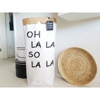 Weißer Papiersack, Paperbag, Großer Oh La Weißer Papiersack, Paperbag, Großer Oh La von Primaliese