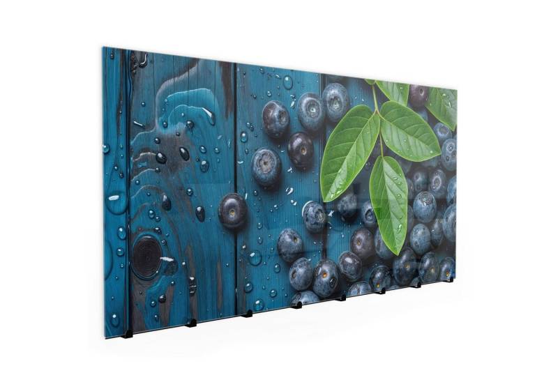 Primedeco Garderobenpaneel Kleiderhaken aus Glas Blaubeeren auf Holz (1 St., Inkl. Magnete, Stifte und Montagematerial), Magnetisch & Beschreibbar Primedeco Garderobenpaneel Kleiderhaken aus Glas Blaubeeren auf Holz (1 St., Inkl. Magnete, Stifte und Montagematerial), Magnetisch & Beschreibbar von Primedeco