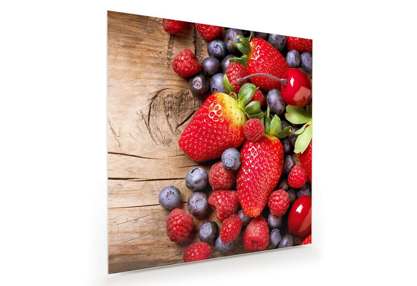 Primedeco Glasbild Wandbild Quadratisch Beeren auf Holztisch mit Aufhängung, Früchte von Primedeco