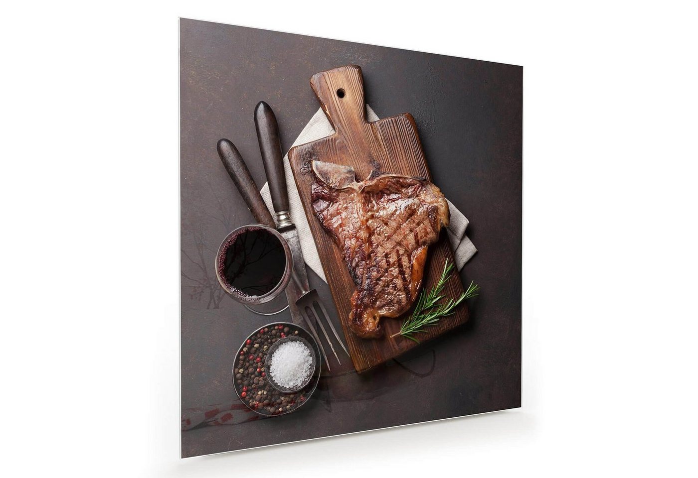 Primedeco Glasbild Wandbild Quadratisch T-Bone Steak auf Holzplatte mit Aufhängung, Speisen von Primedeco