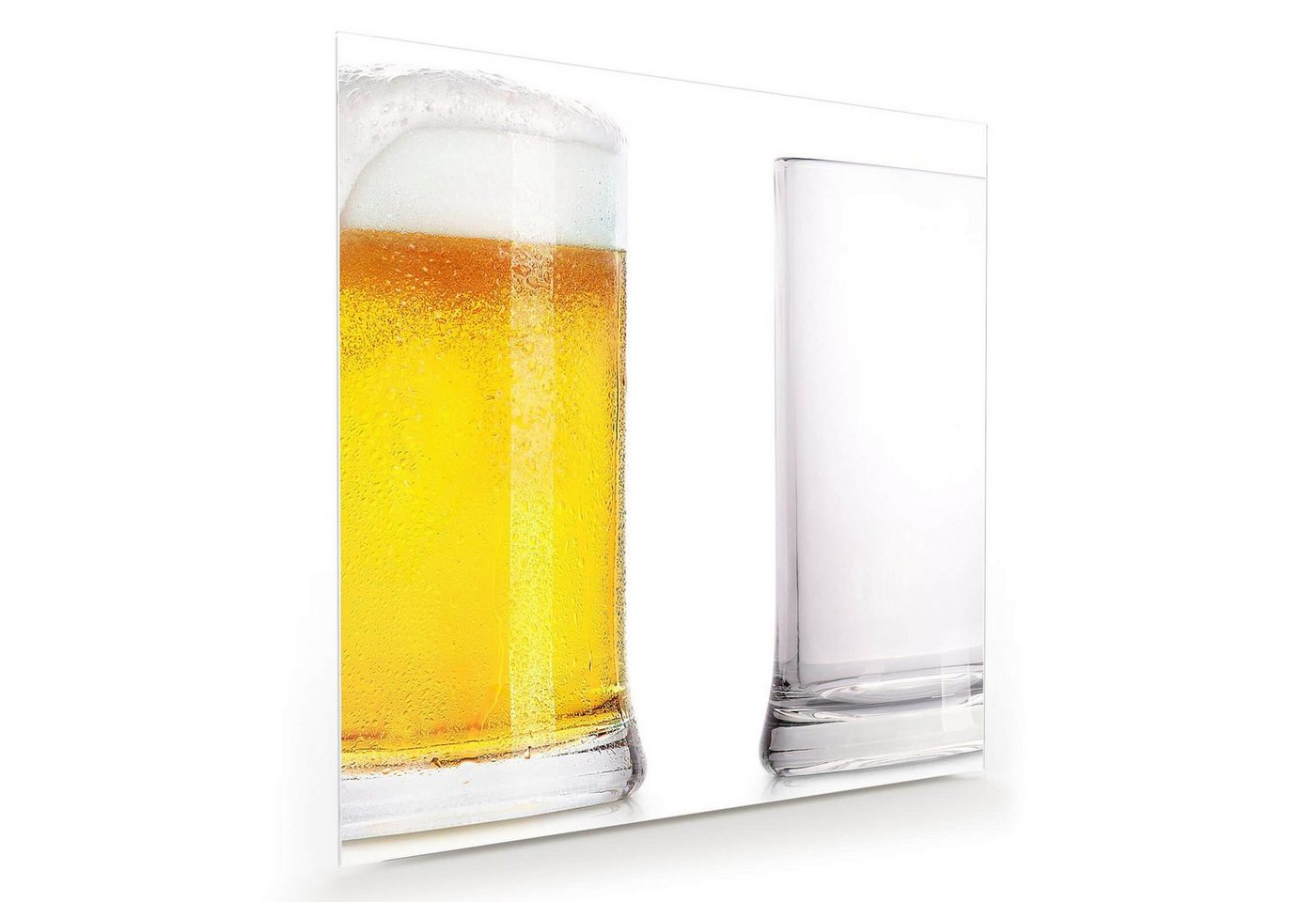 Primedeco Glasbild Wandbild Quadratisch Volles und leeres Bierglas mit Aufhängung, Getränke von Primedeco