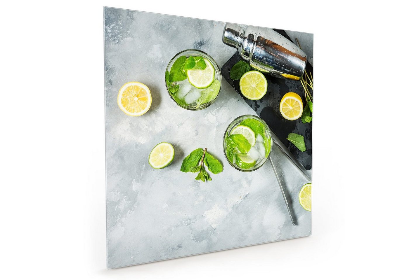 Primedeco Küchenrückwand Küchenrückwand Spritzschutz Glas mit Motiv Limette auf Tisch von Primedeco