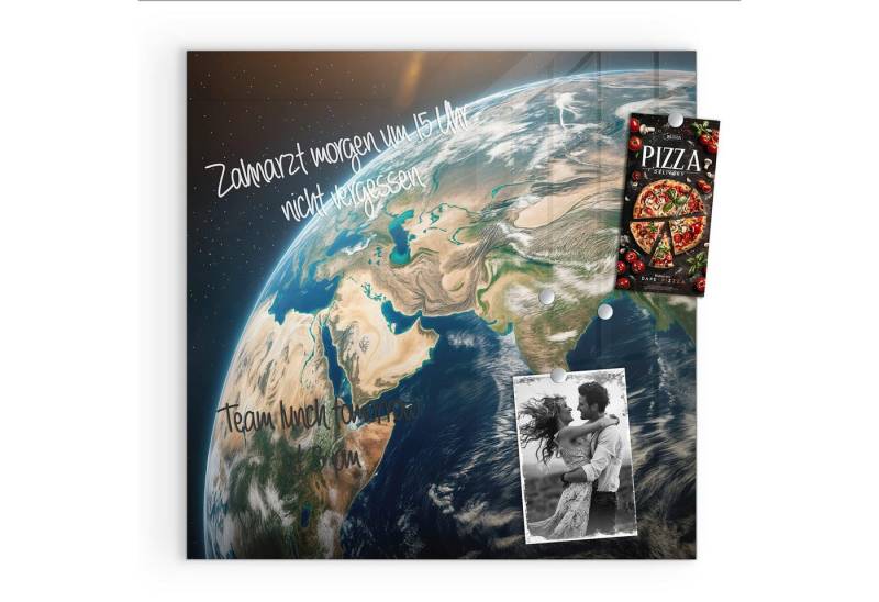 Primedeco Magnettafel Glas Erde aus dem All Pinnwand Whiteboard beschreibbar, (Inklusive Stift, Magnete und Montagematerial, 1-tlg., 9 verschiedene Größen), Magnetisch und Beschreibbar Primedeco Magnettafel Glas Erde aus dem All Pinnwand Whiteboard beschreibbar, (Inklusive Stift, Magnete und Montagematerial, 1-tlg., 9 verschiedene Größen), Magnetisch und Beschreibbar von Primedeco