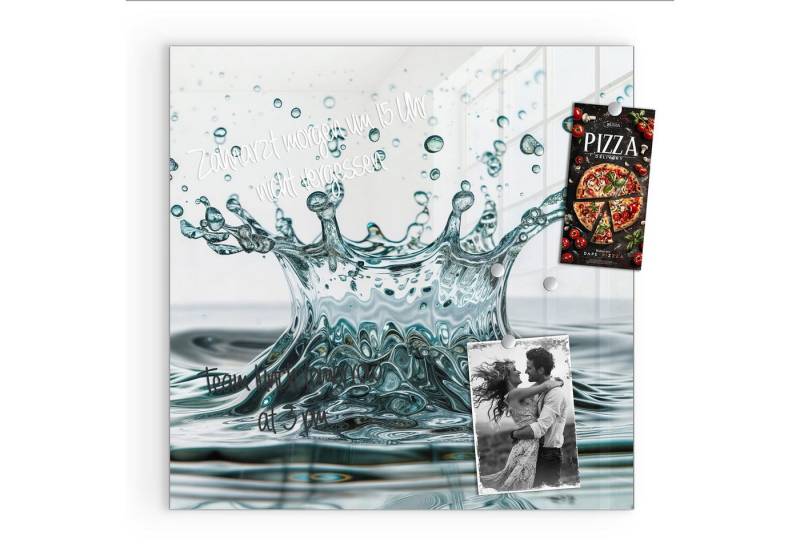 Primedeco Magnettafel Glas Wassertropfen Splash Pinnwand Whiteboard beschreibbar, (Inklusive Stift, Magnete und Montagematerial, 1-tlg., 9 verschiedene Größen), Magnetisch und Beschreibbar von Primedeco