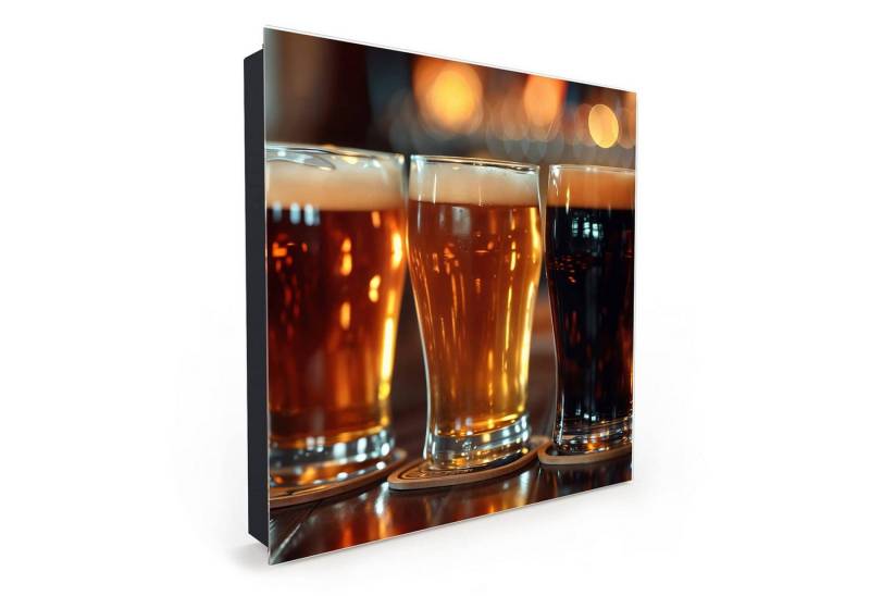 Primedeco Schlüsselkasten Magnetpinnwand mit Glasfront Drei Biergläser Bar (1 St) von Primedeco