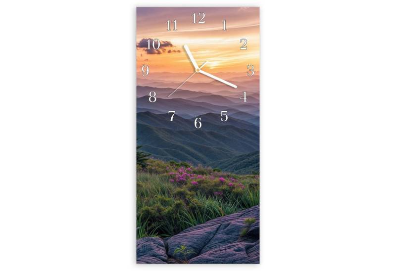 Primedeco Wanduhr Glasuhr Wandkunst Größe 30 x 60 cm mit Motiv Berglandschaft Blumen von Primedeco