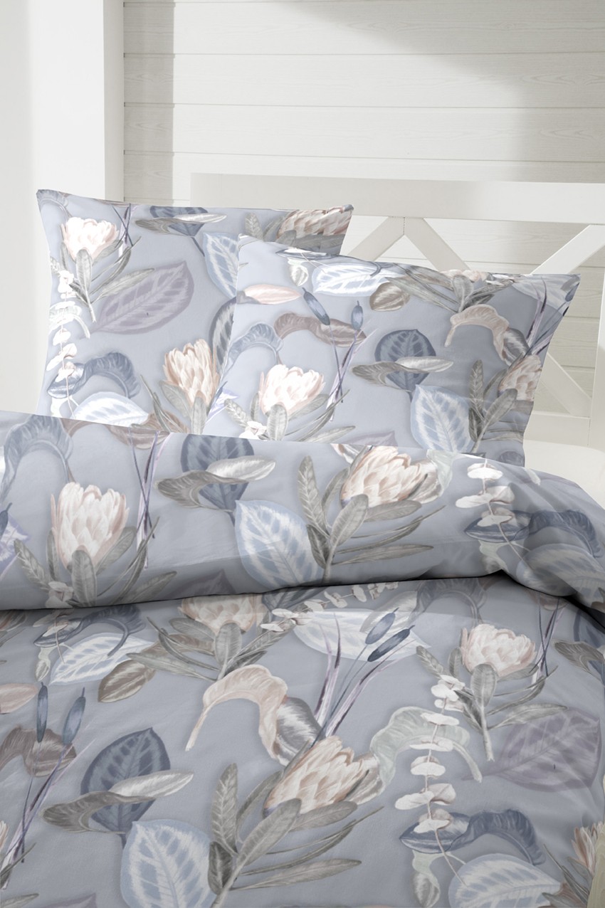 Primera Mako-Satin Bettwäsche 155x220 Blätter Blüten natur grau 243218-83 von Primera