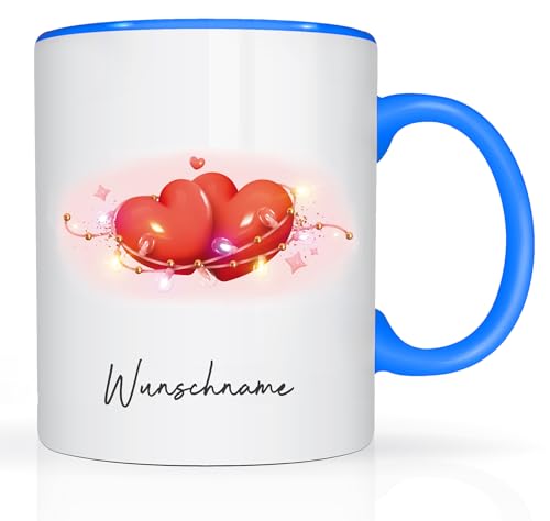 Print-Klex Tasse mit Namen und rote Herzen Motiv Bedruckt Namentasse Namensbecher Xmas Geschenktasse Weiß/Blau Kaffeebecher Teetasse Weihnachtstasse Keramik mit Druck 330ml Tasse mit Text von Print-Klex GmbH & Co.KG