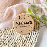 Personalisierte Zahnfee Box Aus Holz Mit Mond Und Sternen Personalisierte Zahnfee Box Aus Holz Mit Mond Und Sternen von PrintSmitten