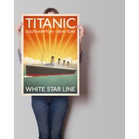 Titanic Reiseposter, Retro Illustration Rms von Printagonist