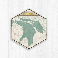 Lake Huron Hexagon Leinwanddruck Von Printed Marketplatz von PrintedMarketplace
