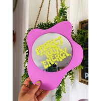 Grape Blob Spiegelrahmen - Mini Spiegel Nicht Inbegriffen von PrintedWeird