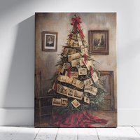 Vintage Christmas Tree Wall Art With Postcards | Cozy Retro Holiday Decor Rustic Winter Home Gift Print von PrintglintWaren