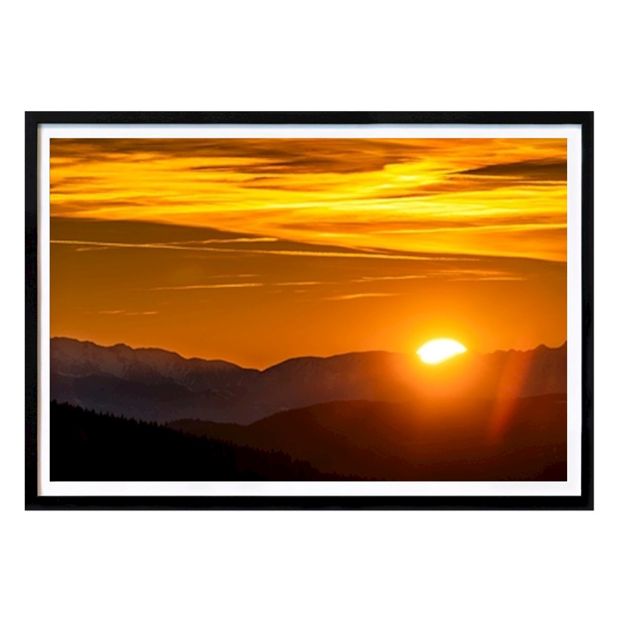 Poster: Sonnenuntergang hinter Bergen von Stephan Zaun von Printler