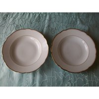 Tiefer Und Flacher Teller, Suppenteller Essteller Mit Goldrand - Reinecke Porzellan Tiefer Und Flacher Teller, Suppenteller Essteller Mit Goldrand - Reinecke Porzellan von PrintshopWagner