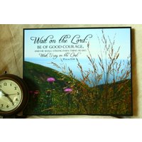 Warte Auf Den Herrn, Sei Guten Mutes | Psalm 27 8 X 10 - Christan Scripture Wandkunst Druck, Gerahmt, Rahmenlos Oder Leinwand von PrintsofPeaceDesign