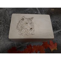Memory Box Wolf Große Hölzerne Erinnerungs -/Erinnerungsbox, Atemberaubende Gravierte Personalisierte Liebe, Hochzeiten, Jahrestag Und von PriscillasLetterBox