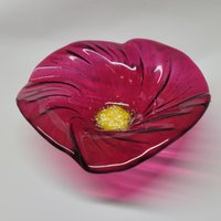 Geschmolzenes Glas Dekorative Blumenschale | Einzigartiges Geschenk Bunter Blumen-Handgemachter Valentinsgruß von PrismtreeStudio
