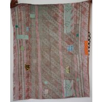 Kinder Schöne Bestickte Handgestickte Patchwork Farbe Baby Kantha Arbeit Vintage Handarbeit Wendedecke Baumwolle Quilt von Priyankatextiles