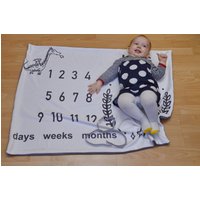 Baby Junge Meilenstein Decke, Tage Wochen Monate Kalender Foto Wachstum Alter, Shower Geschenk, Samt Decke von ProArtistPoland