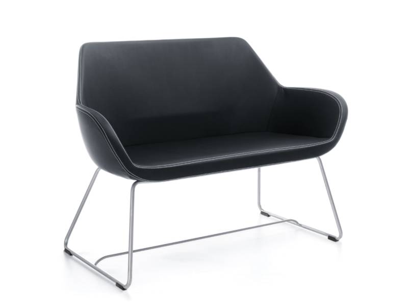 ProfiM Fan 20V Loungesofa mit Kufengestell ProfiM Fan 20V Loungesofa mit Kufengestell von ProfiM