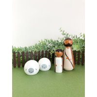 Diverse Peg Doll Krippenset Hirtin Und Hirtenjunge Mit Schäfchen, Krippe Schäfer, Kinderkrippe, Braunhäutige Diverse Peg Doll Krippenset Hirtin Und Hirtenjunge Mit Schäfchen, Krippe Schäfer, Kinderkrippe, Braunhäutige von ProgressivePegsShop