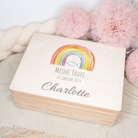 Erinnerungskiste Regenbogen Taufgeschenk, Personalisierte Mit Name Zur Taufe , Geschenk Baby Mädchen Junge von ProjectBowShop