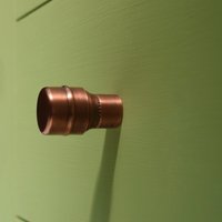 Gealterter Erhöhter Kupferknopf von ProperCopperDesign
