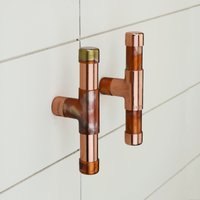 Kupferknauf - T-Form Mit Marmor Und Hochglanzpoliertem Kupfer-Finish von ProperCopperDesign