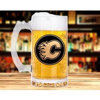 Calgary Flames Bierkrug Stein Glas Personalisiertes Geschenk Für Männer Hockey Sport Mann Freund Vatertag Ihn K385 von ProperMugs4Gift