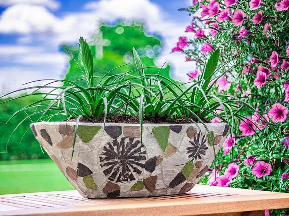 PROREGAL® Blumentopf Blütentopf mit Mosaik, Grau, breit, Keramik, 40,5x19x14cm von PROREGAL®